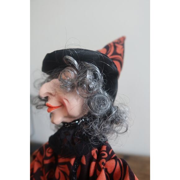 Halloween Witch Shelf Sitter 29" Resin Face and Hands Detailed Whimsical Witch - Picture 5 of 10